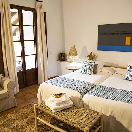 Leon De Villa Sineu (Mallorca)